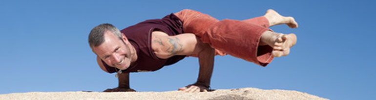Broga yoga homme musculation